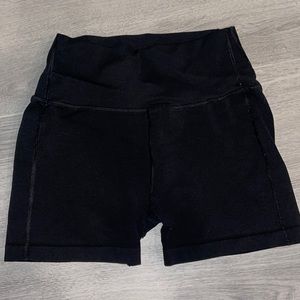Alphalete Revival Shorts Size M